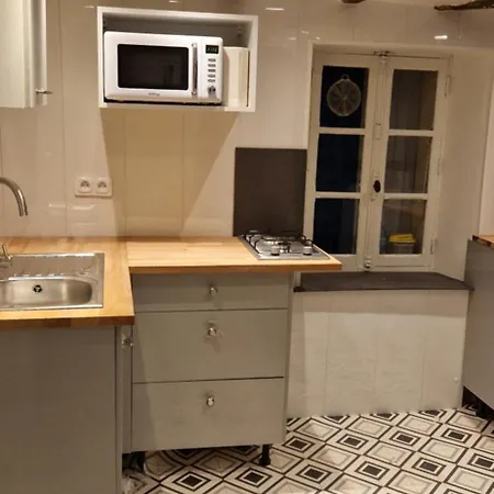 L'echappee Belle Konukevi 3*